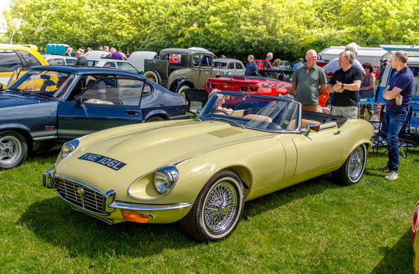 Wond19_Laban_E_Type_Sat_car_of_show_600x400.jpg